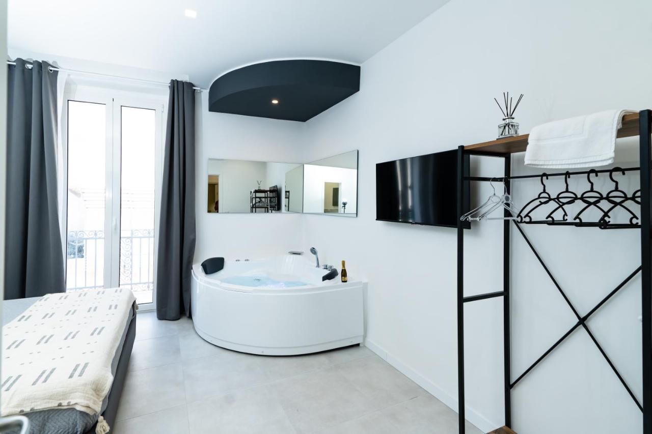 Pane E Pomodoro Bed & Breakfast Bari Ngoại thất bức ảnh