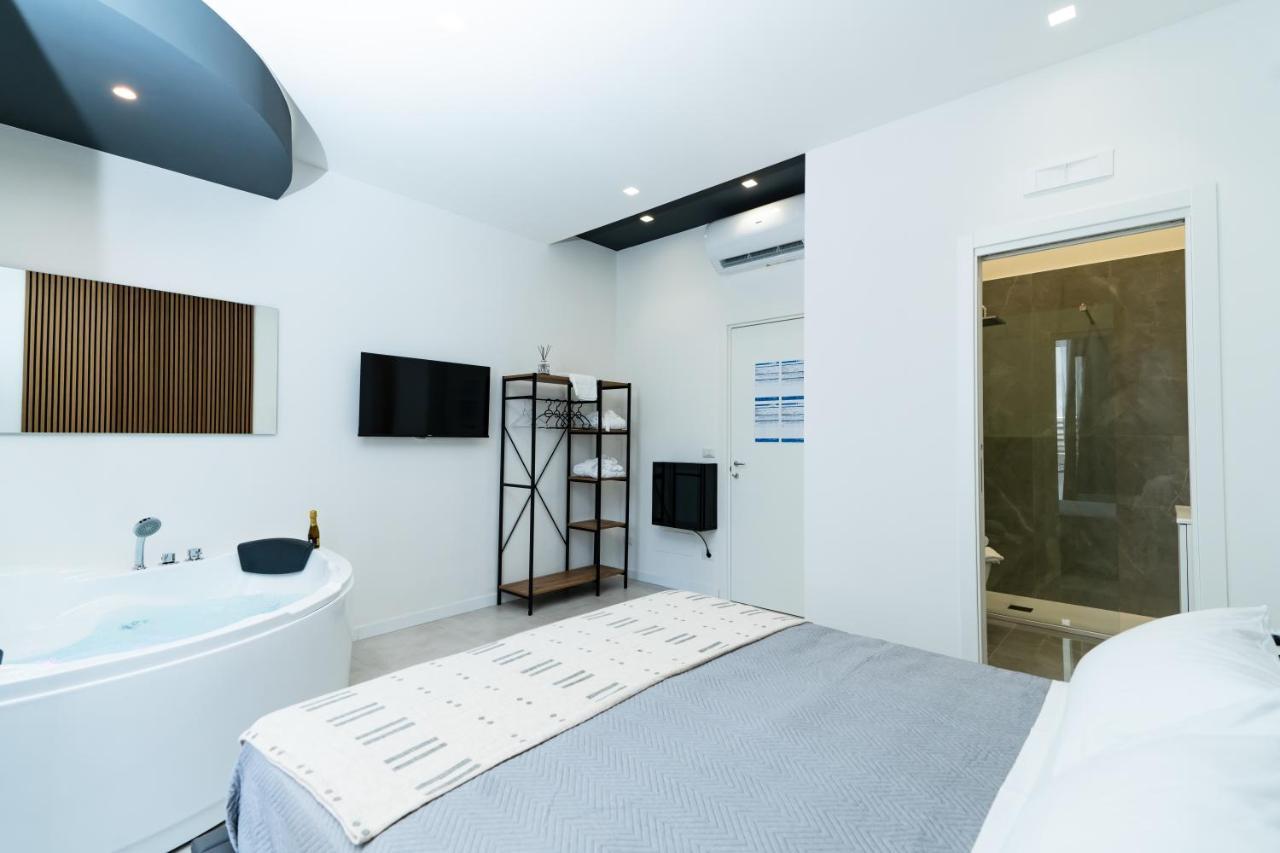 Pane E Pomodoro Bed & Breakfast Bari Ngoại thất bức ảnh